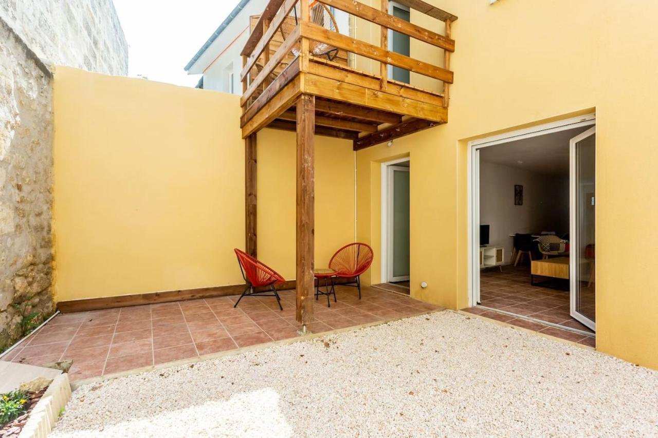 Joli Appartement Avec Jardin / Vieux-Lormont Exteriör bild